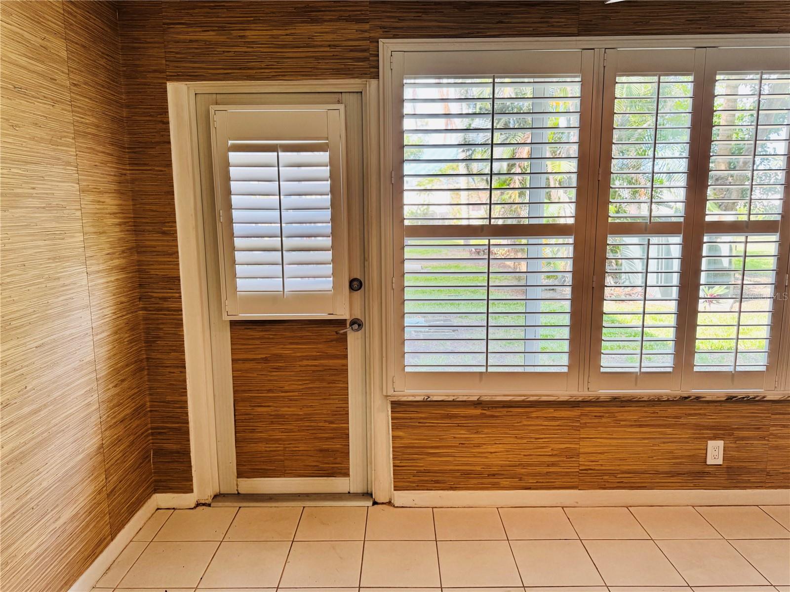 Image 14 of 25 For 5660 80th Street N C101