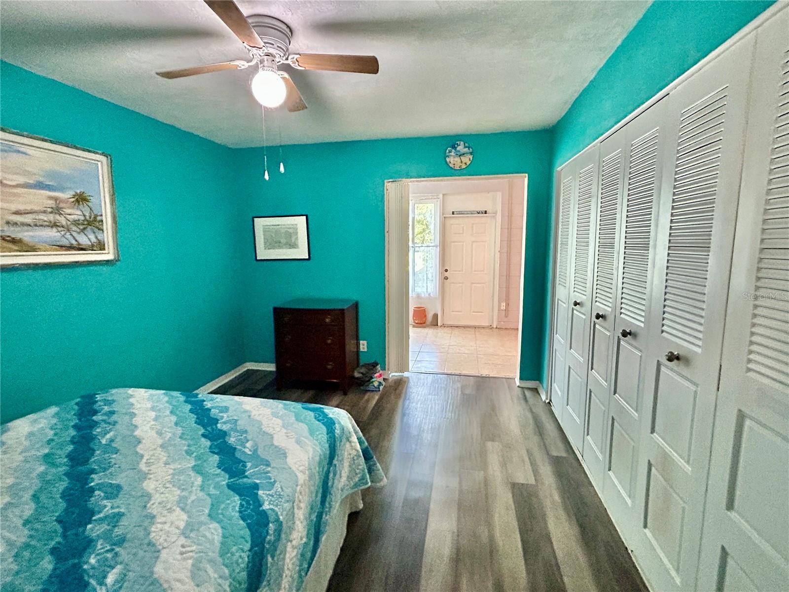 Image 21 of 55 For 2020 World Parkway Boulevard 14