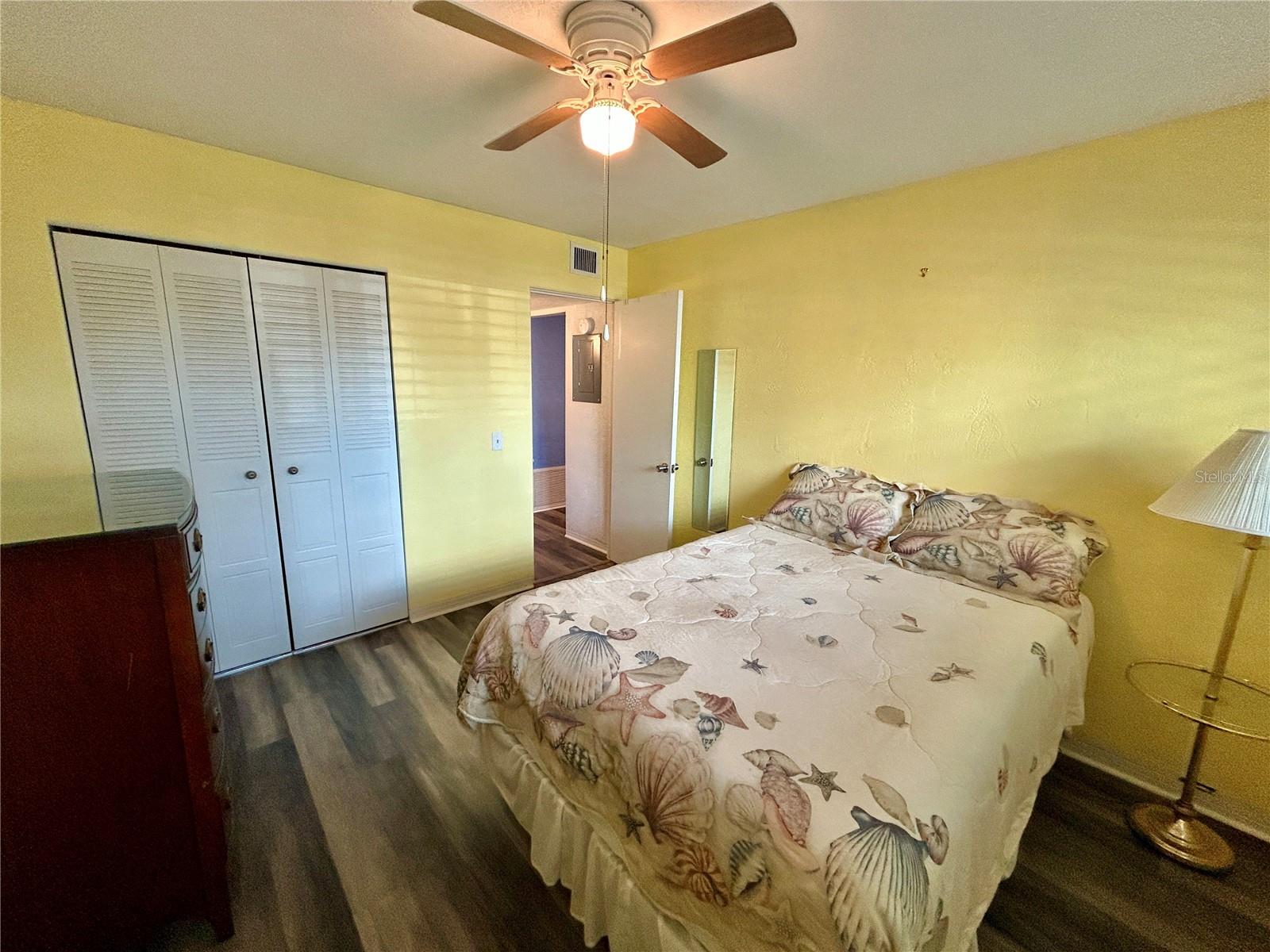 Image 26 of 55 For 2020 World Parkway Boulevard 14