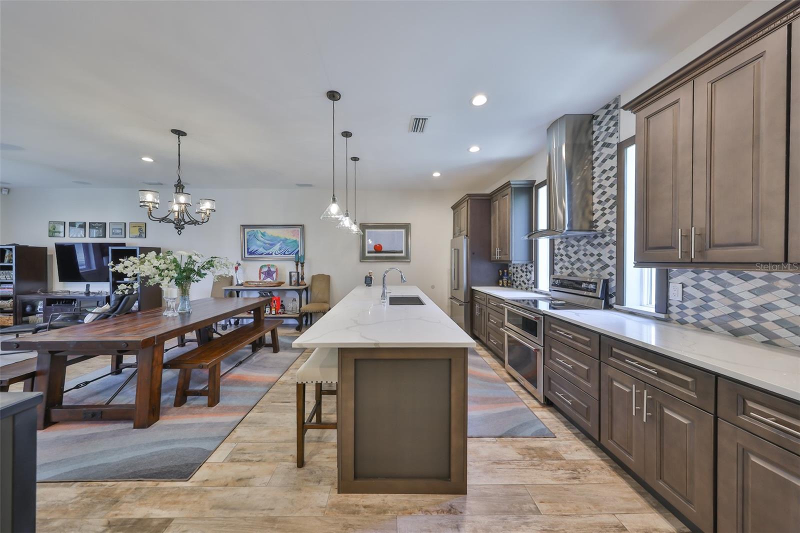 Image 11 of 45 For 4910 Mcelroy Avenue 6
