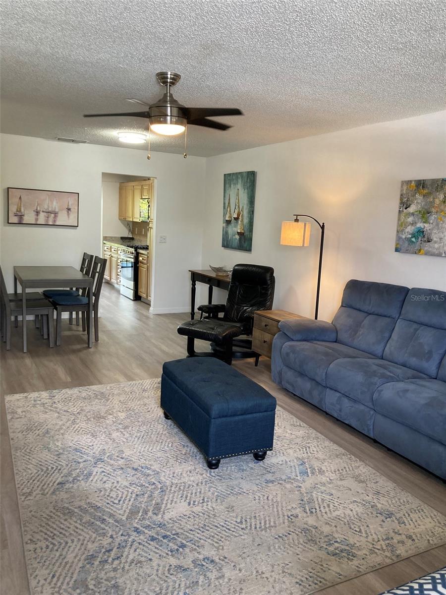 Image 10 of 81 For 7951 58th Avenue N 308