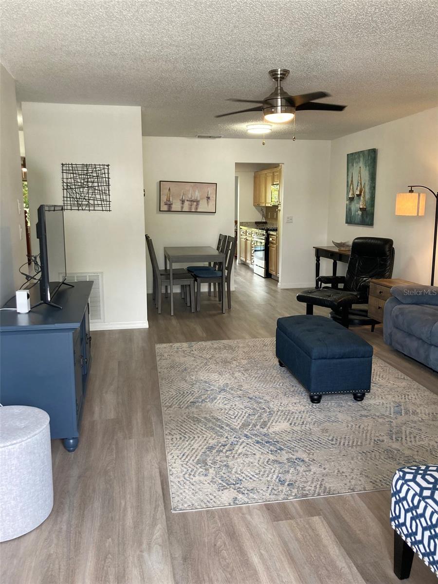 Image 3 of 81 For 7951 58th Avenue N 308