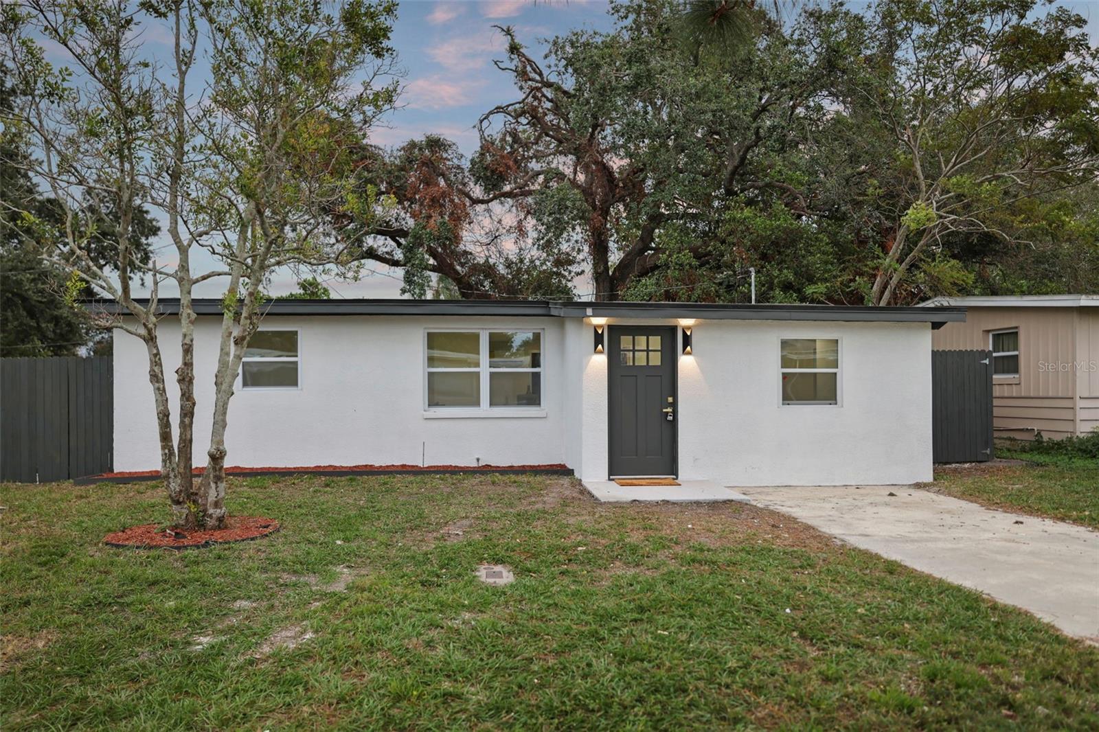Details for 11747 104th Street N, LARGO, FL 33773