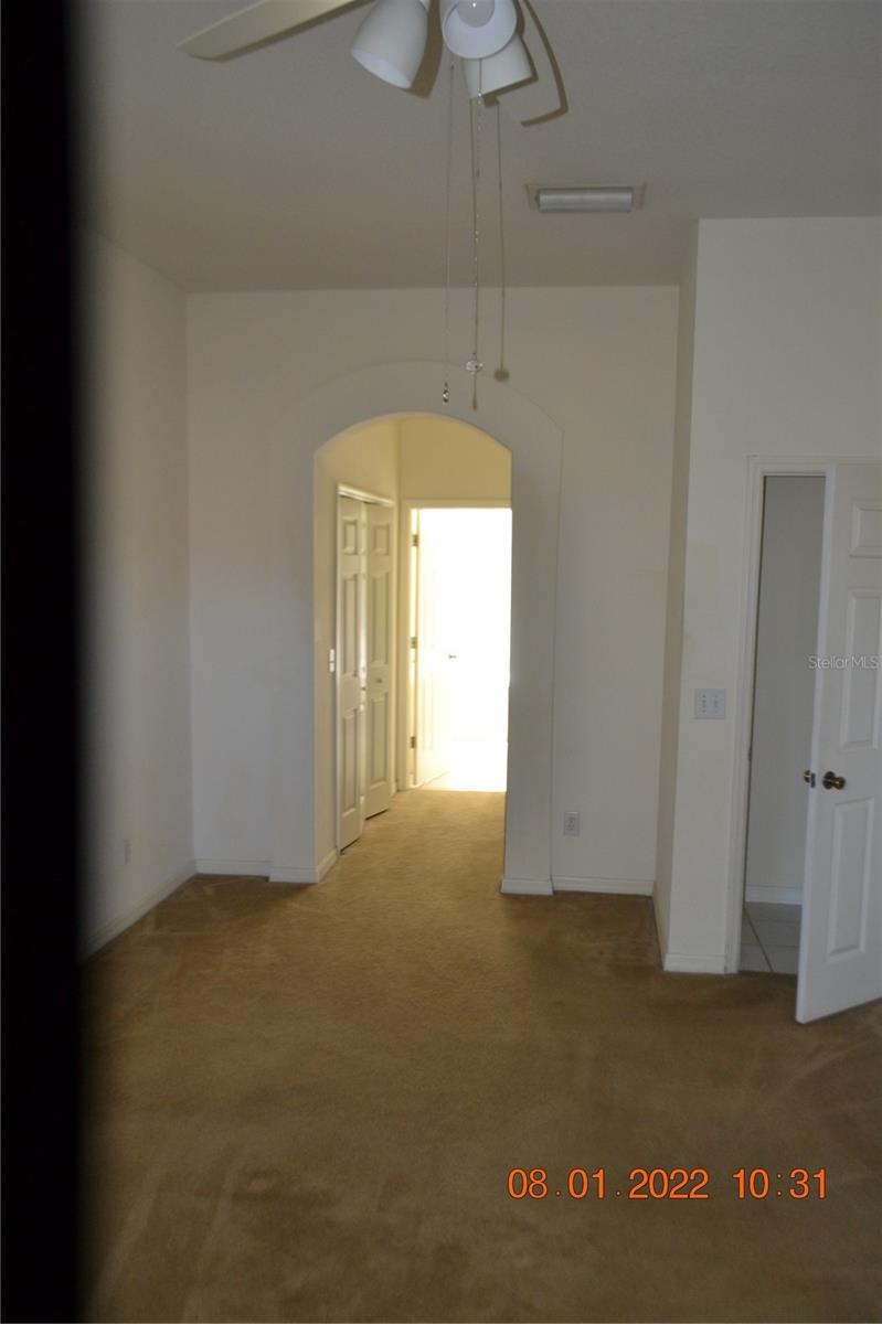 Image 8 of 17 For 10921 Arbor Ridge Drive