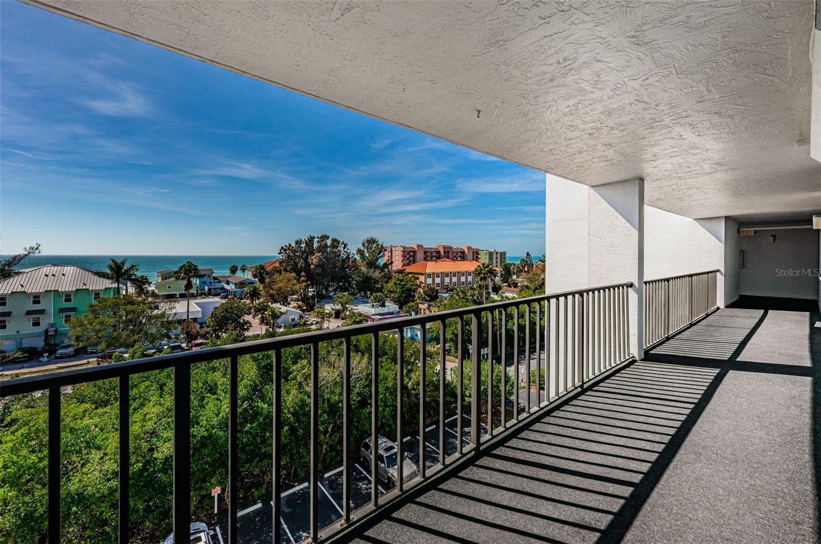 Image 3 of 40 For 19111 Vista Bay Drive 603