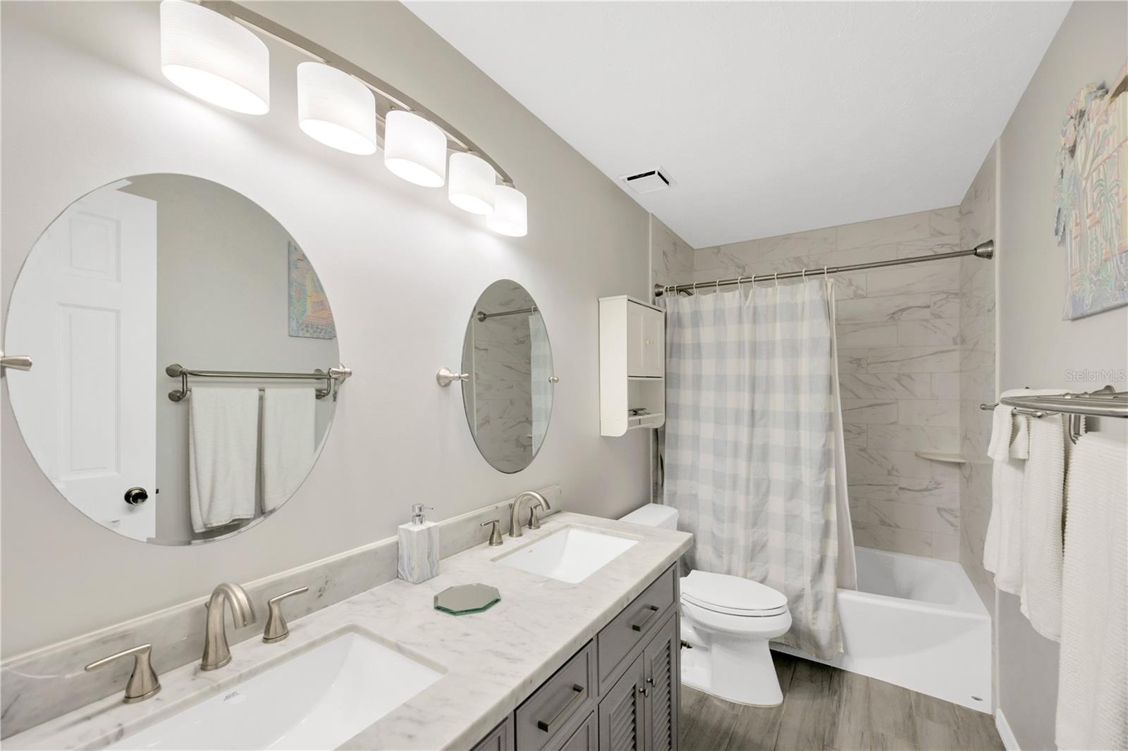 Image 31 of 42 For 701 Millifold Place