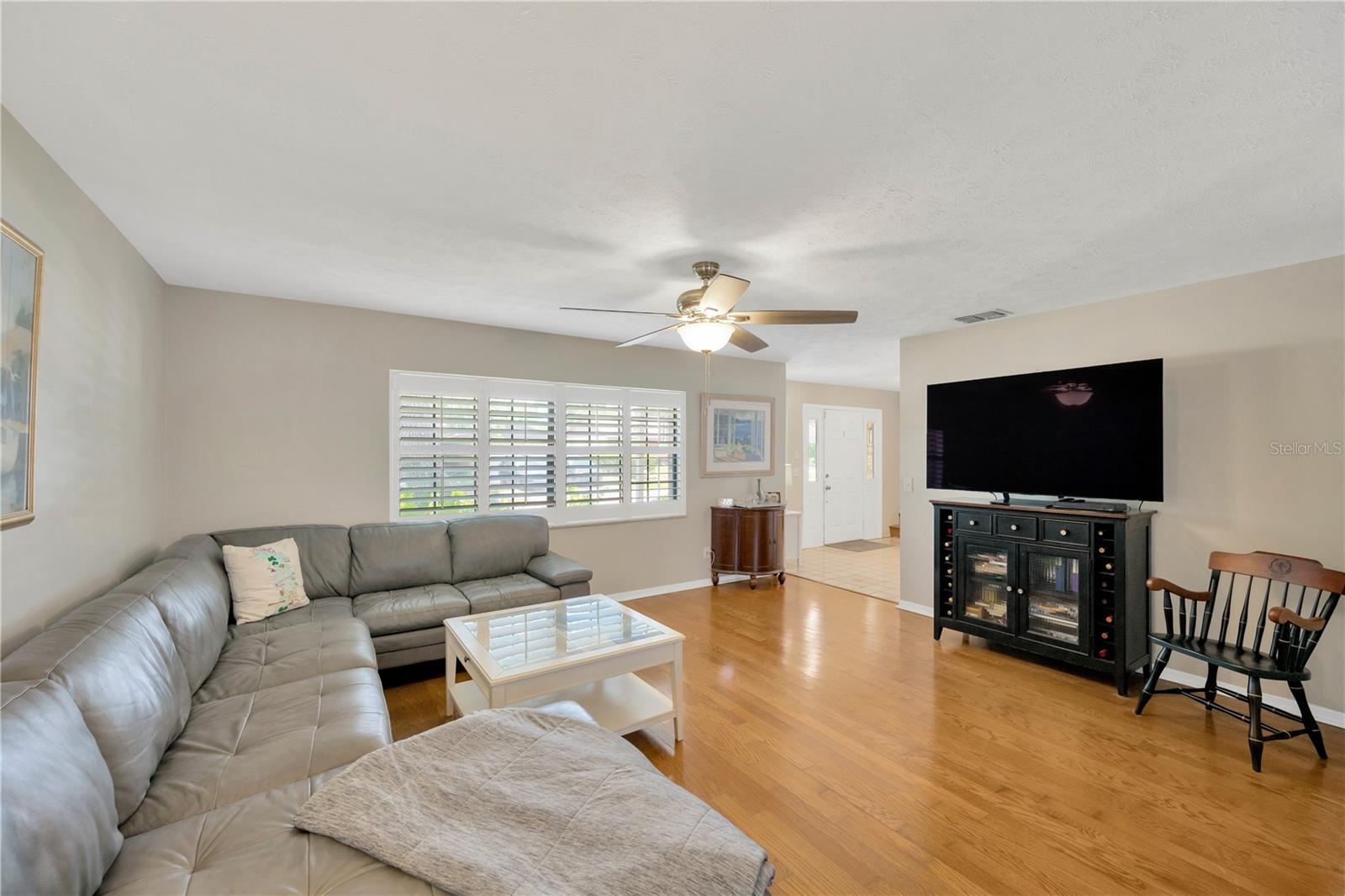 Image 8 of 42 For 701 Millifold Place