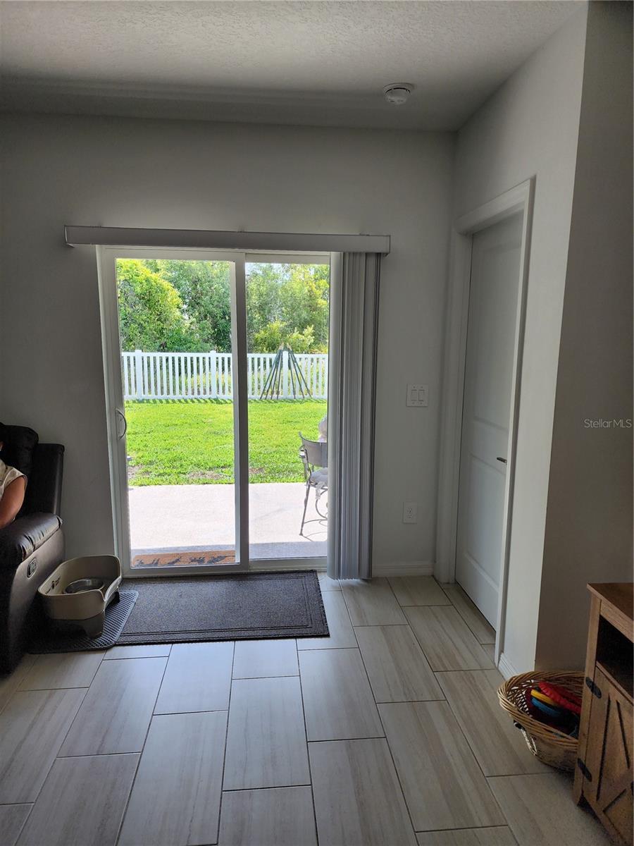 Image 19 of 29 For 12537 Timber Moss Lane