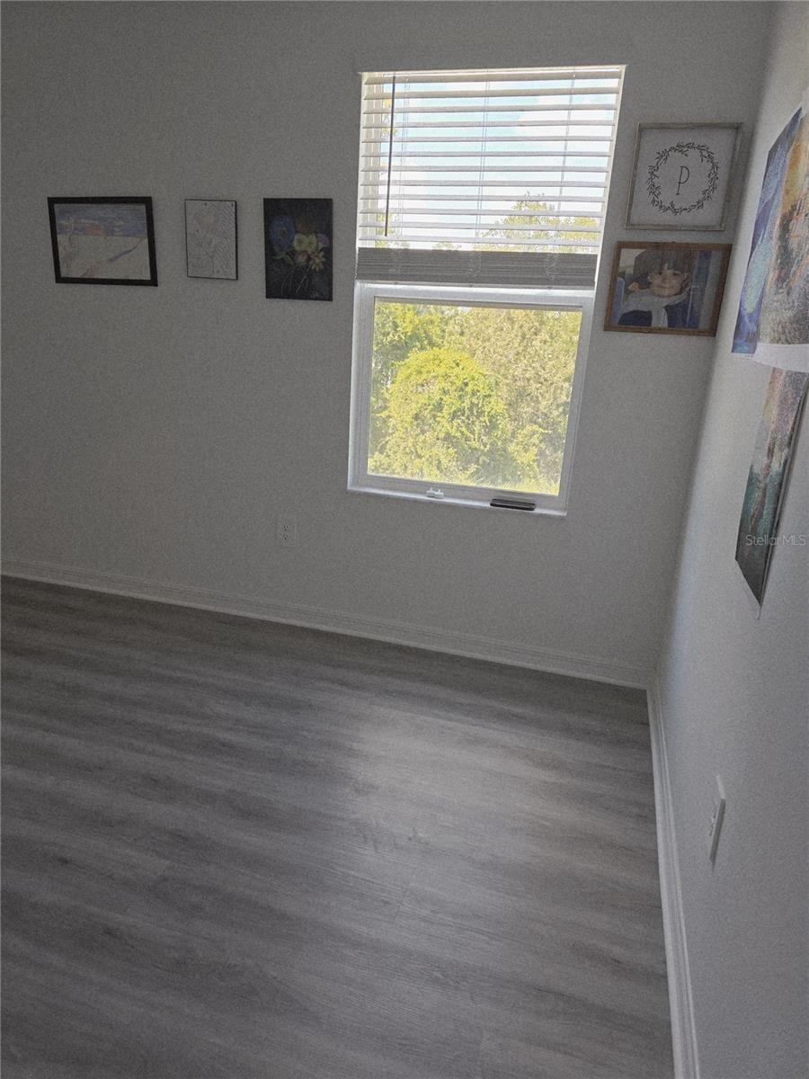 Image 31 of 32 For 12537 Timber Moss Lane