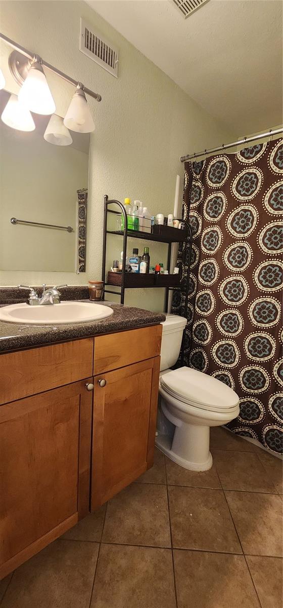 Image 11 of 20 For 5215 Coquina Key Drive Se B