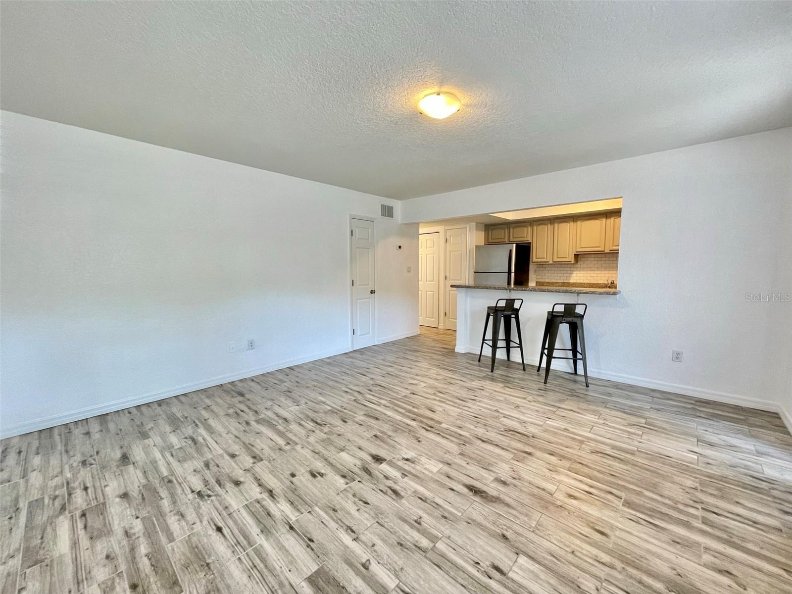 Image 6 of 19 For 212 Church Avenue 303