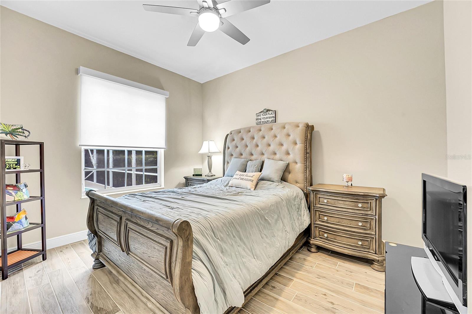 Image 20 of 44 For 9407 Pinebark Court