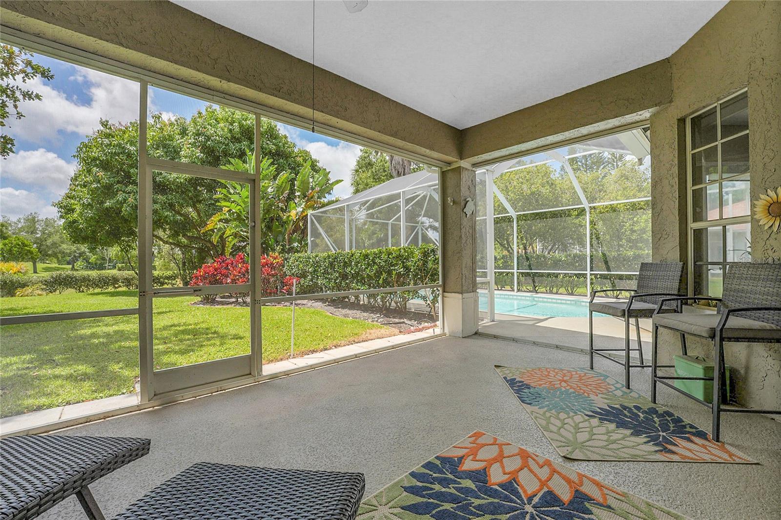 Image 26 of 44 For 9407 Pinebark Court