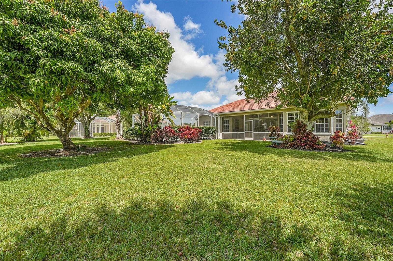 Image 30 of 44 For 9407 Pinebark Court