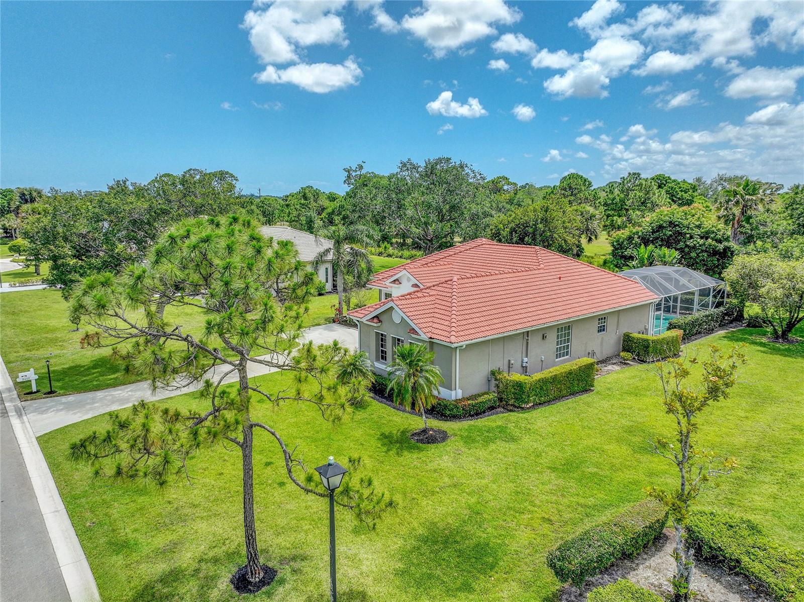 Image 33 of 44 For 9407 Pinebark Court