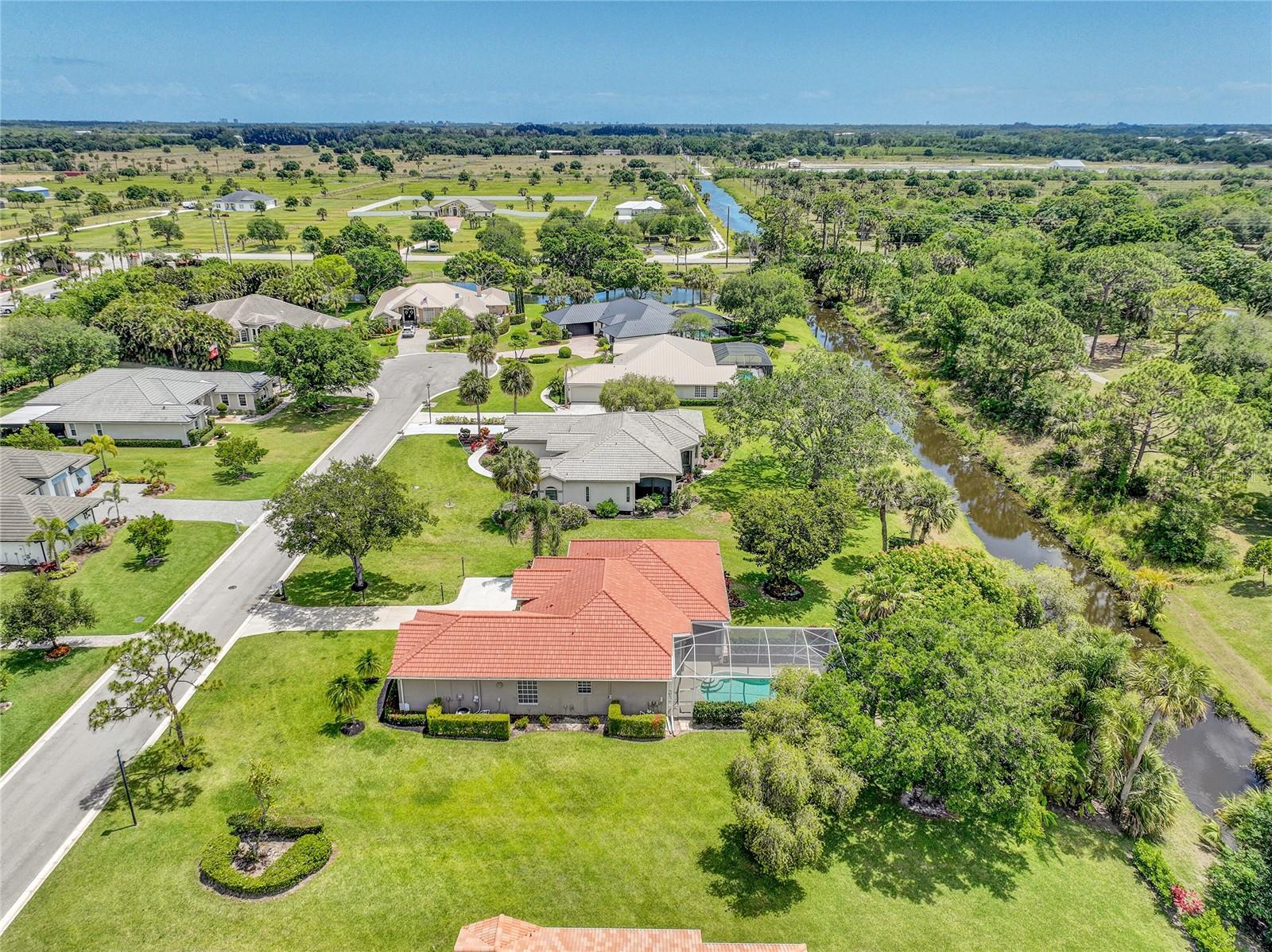 Image 37 of 44 For 9407 Pinebark Court