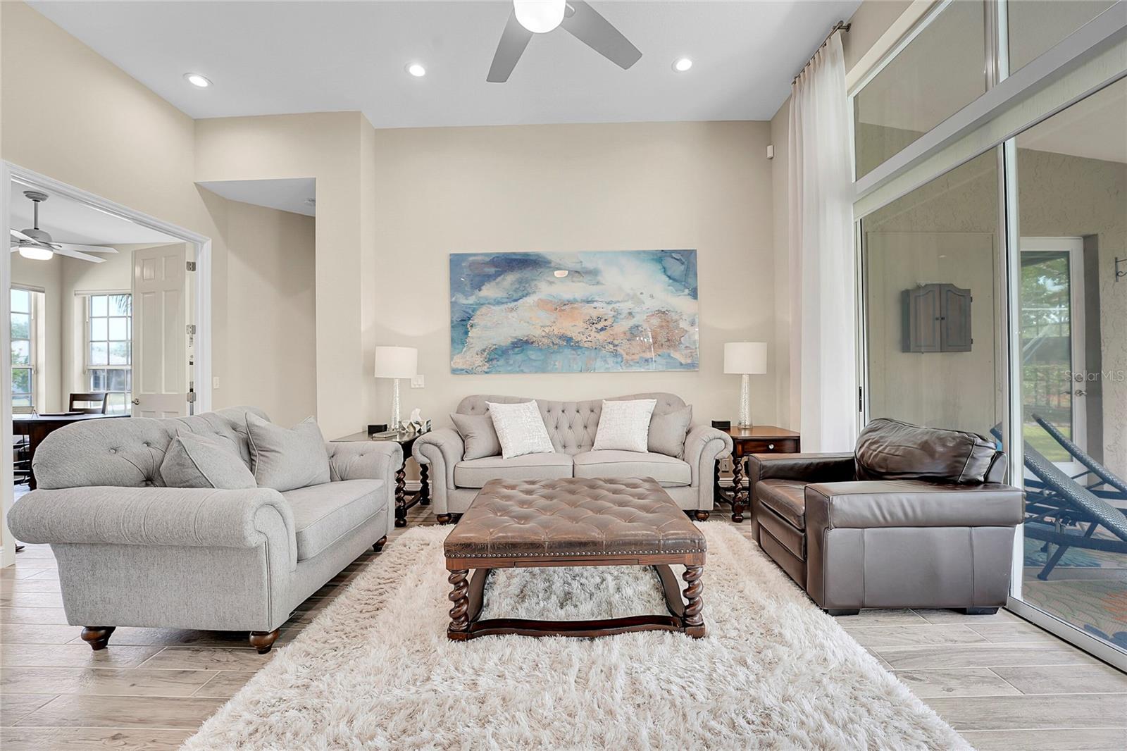 Image 7 of 44 For 9407 Pinebark Court