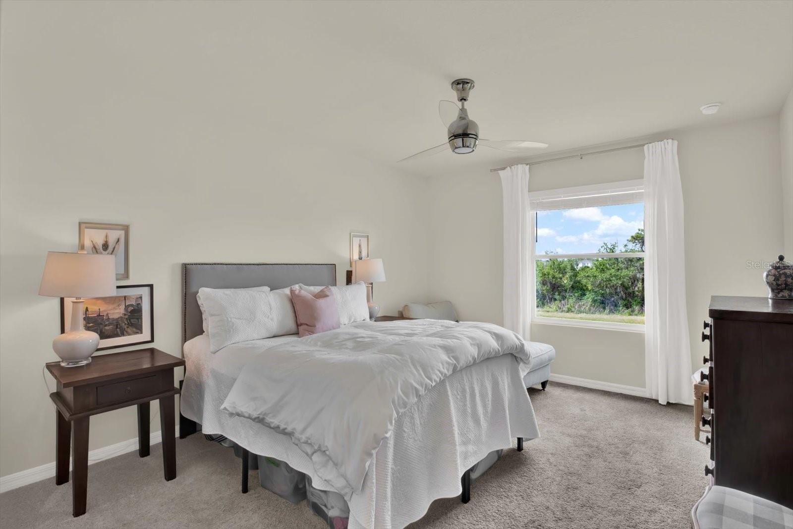 Image 18 of 44 For 33030 Major Oak Drive