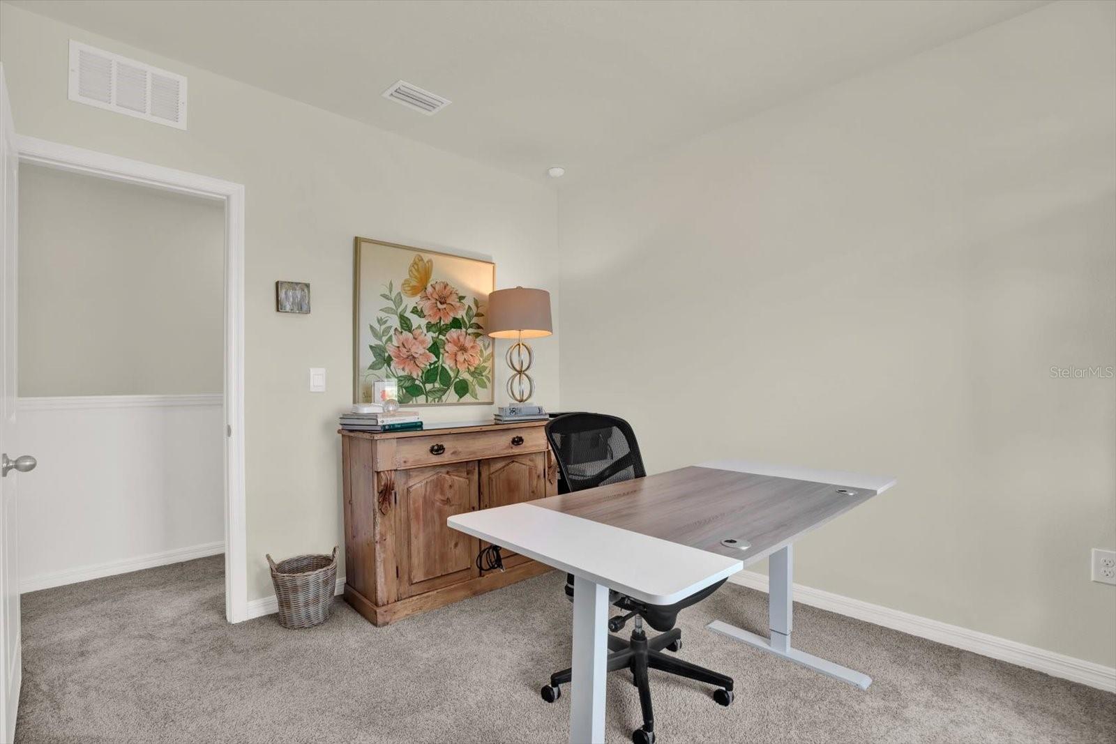 Image 22 of 44 For 33030 Major Oak Drive