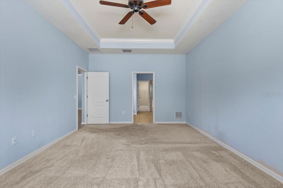 Image 33 of 100 For 7911 Hampton Lake Drive