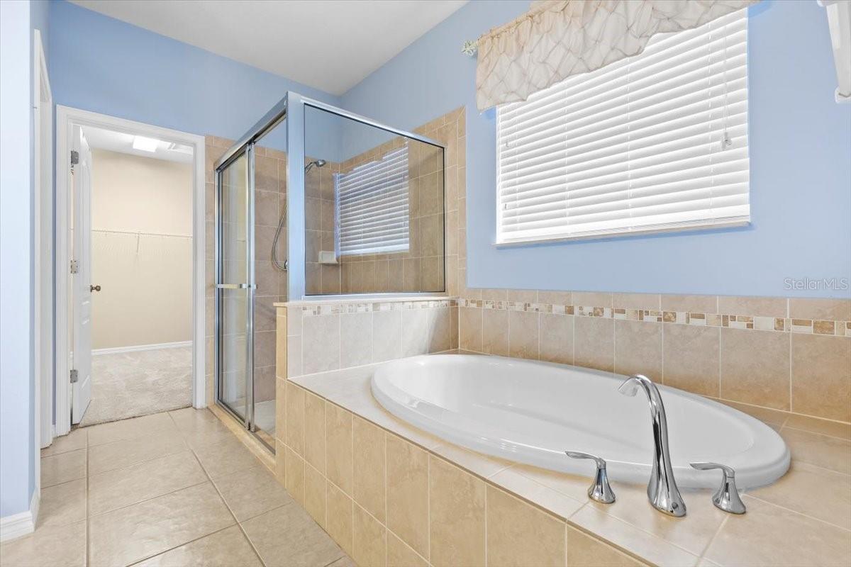 Image 36 of 100 For 7911 Hampton Lake Drive