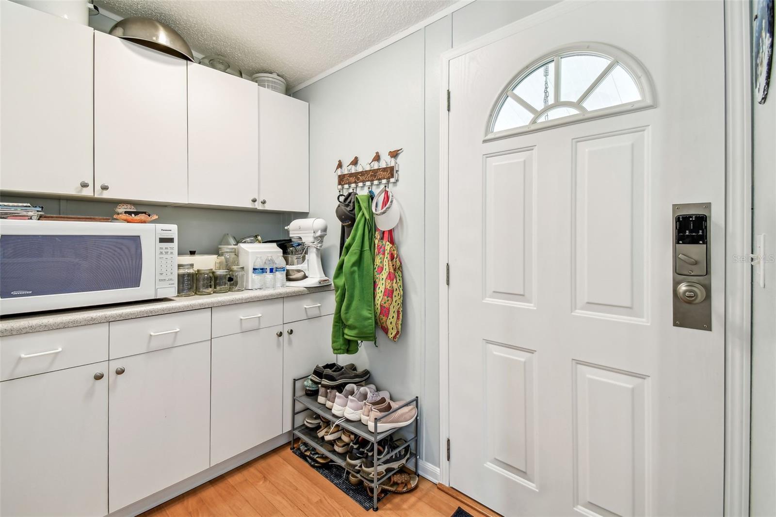 Image 6 of 77 For 34506 Rose Drive N