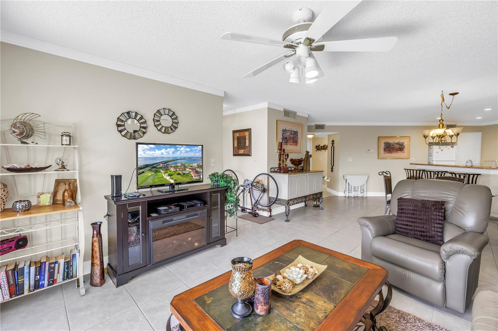 Image 18 of 40 For 6011 Bahia Del Mar Boulevard 158