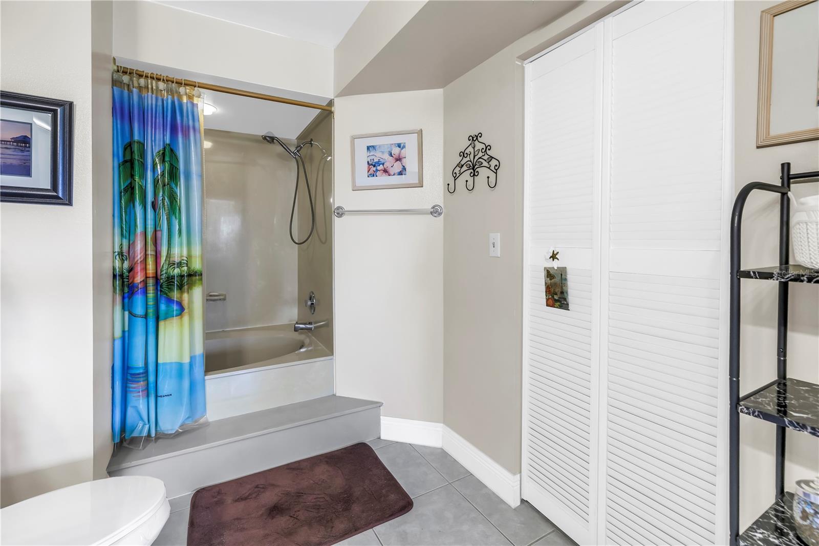 Image 23 of 40 For 6011 Bahia Del Mar Boulevard 158