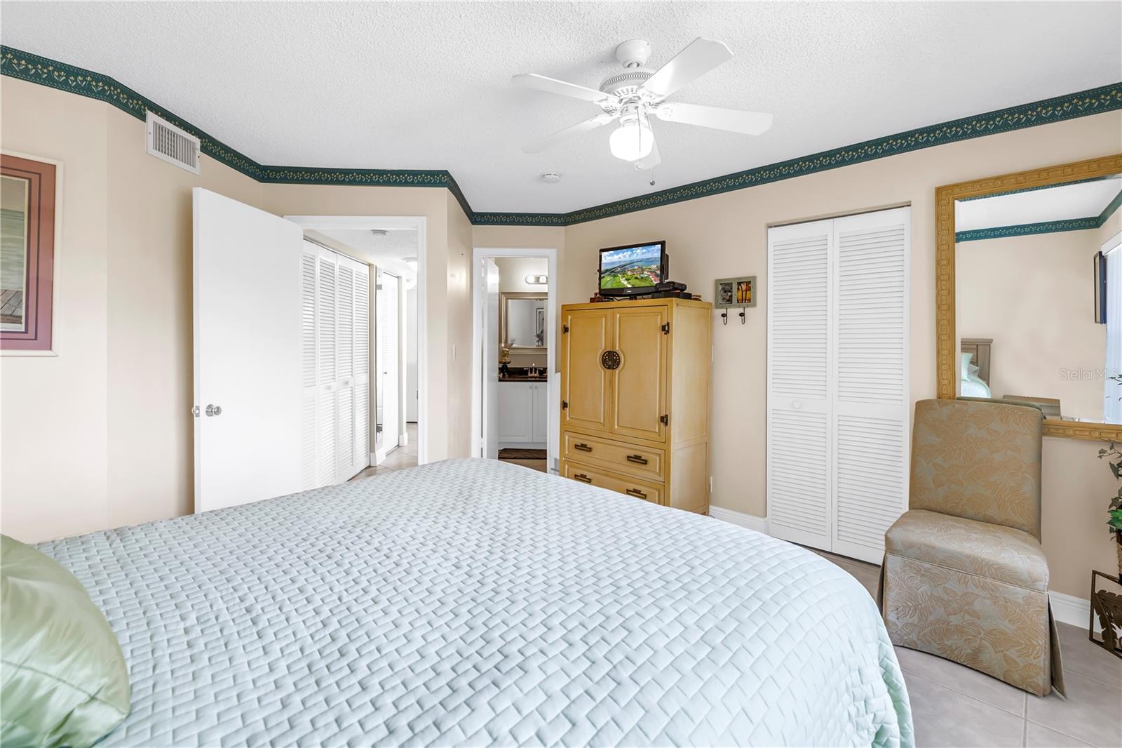 Image 8 of 40 For 6011 Bahia Del Mar Boulevard 158