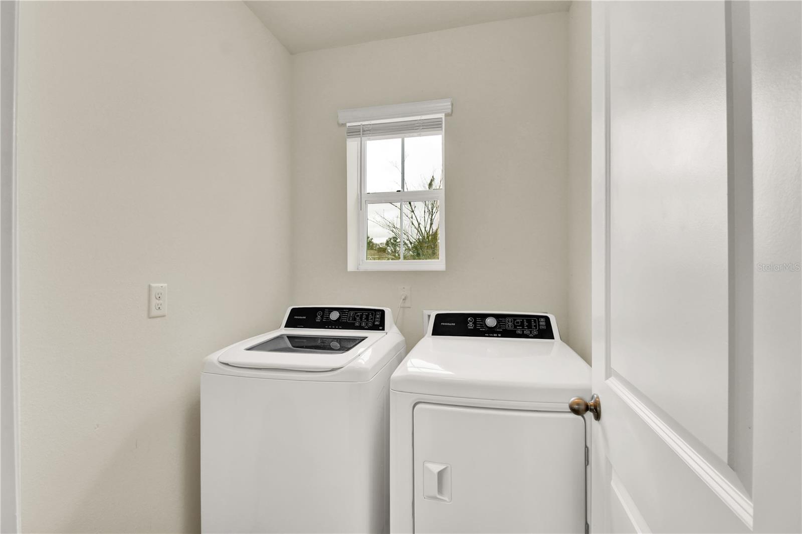 Image 5 of 16 For 3503 Diamond Leaf Court