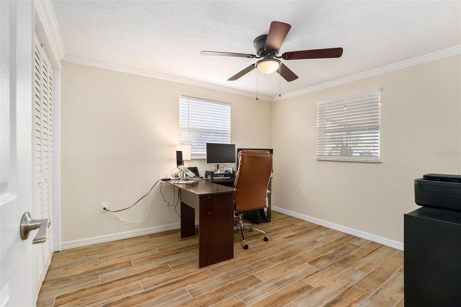 Image 15 of 42 For 13401 Neptune Drive