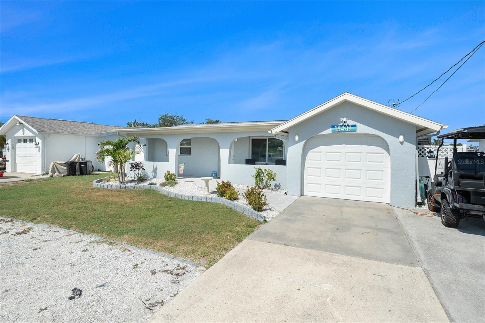 Image 3 of 42 For 13401 Neptune Drive