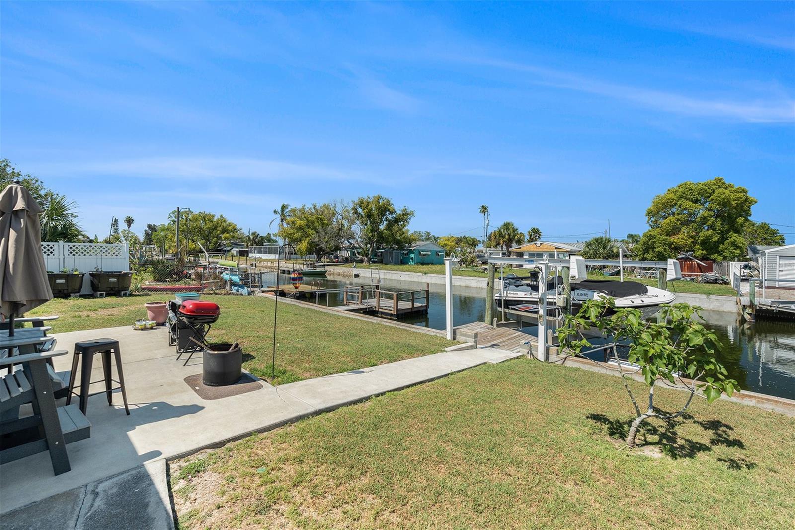 Image 31 of 42 For 13401 Neptune Drive