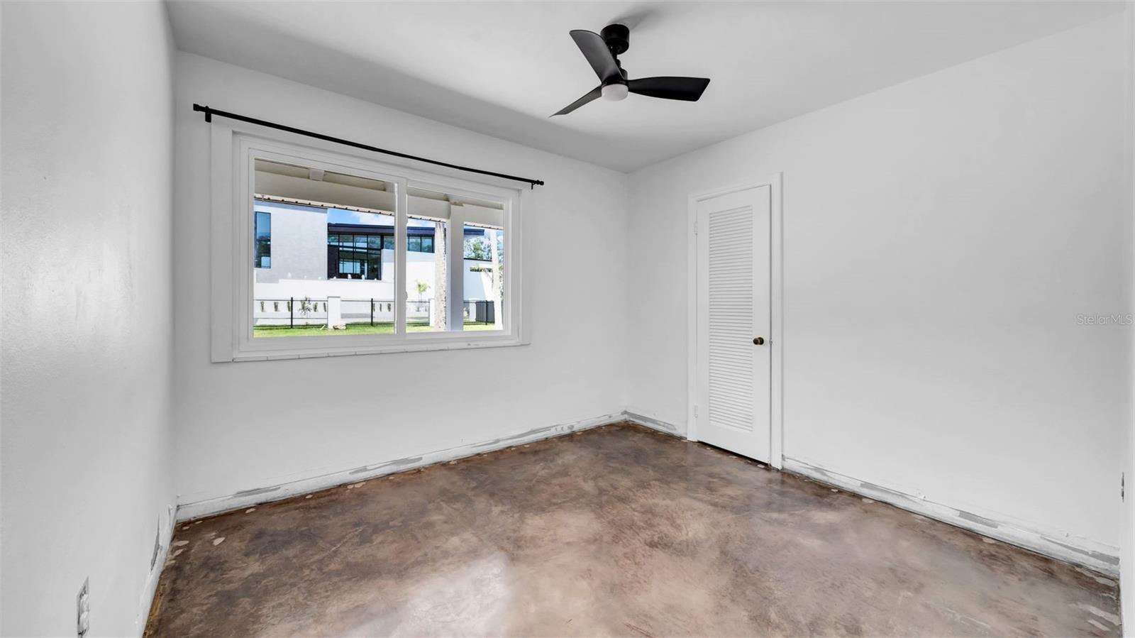 Image 19 of 38 For 8262 26th Avenue N