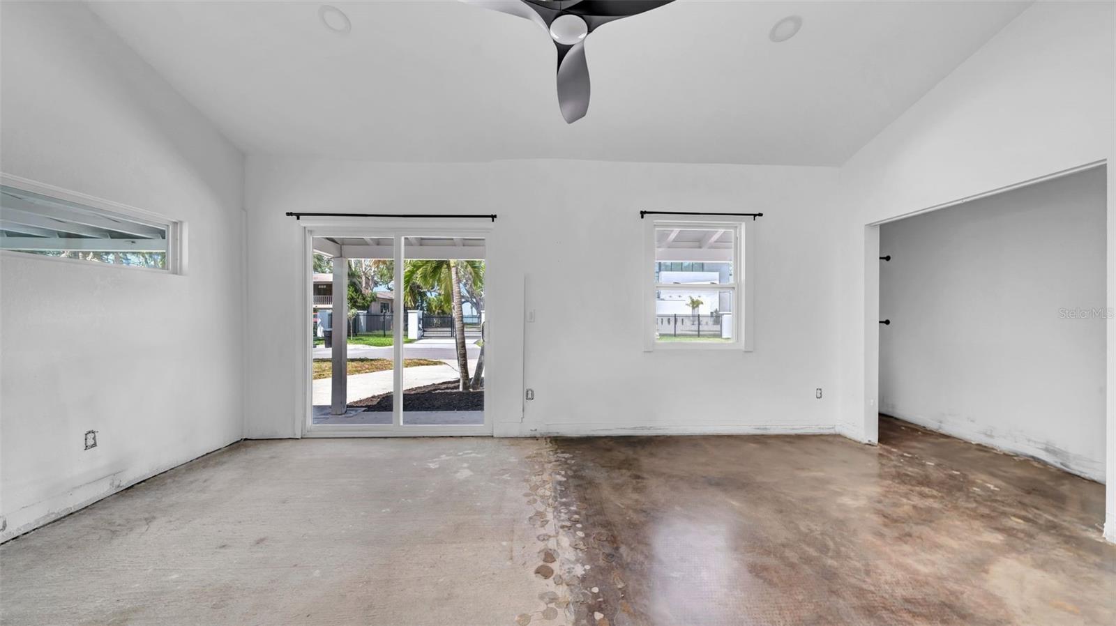 Image 24 of 38 For 8262 26th Avenue N