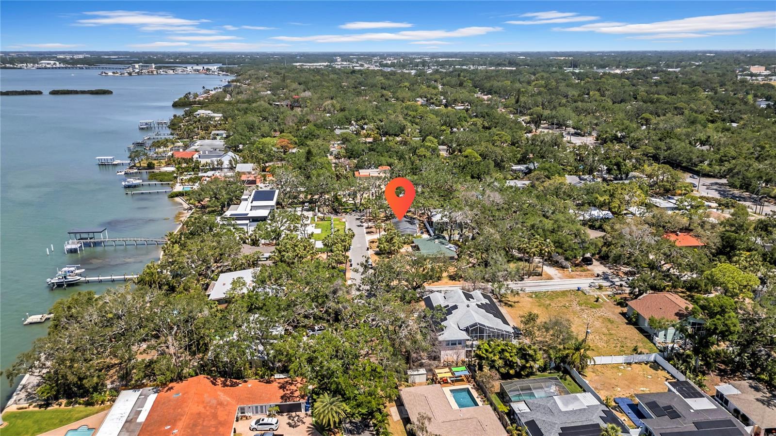 Image 3 of 38 For 8262 26th Avenue N