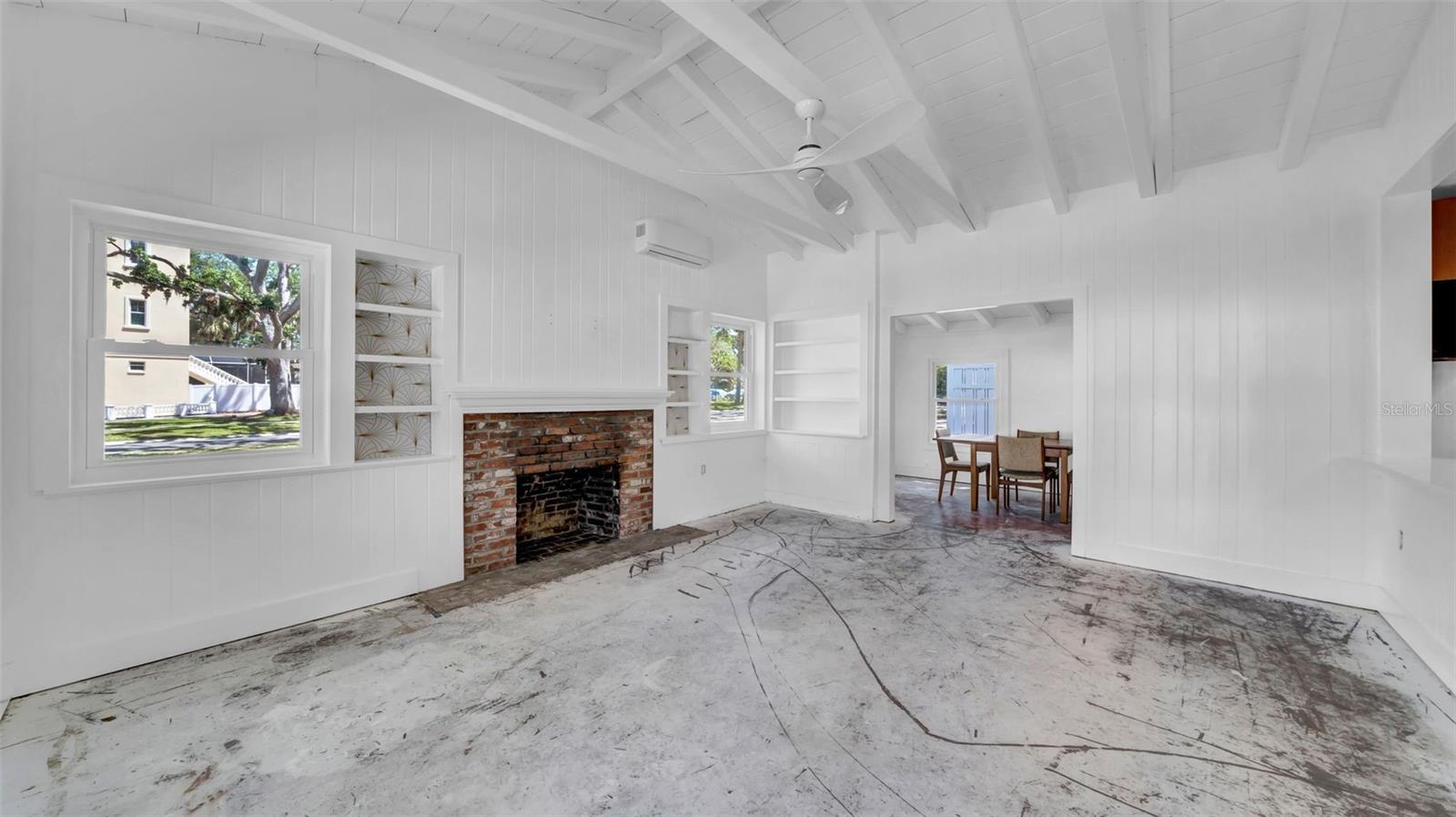 Image 8 of 38 For 8262 26th Avenue N