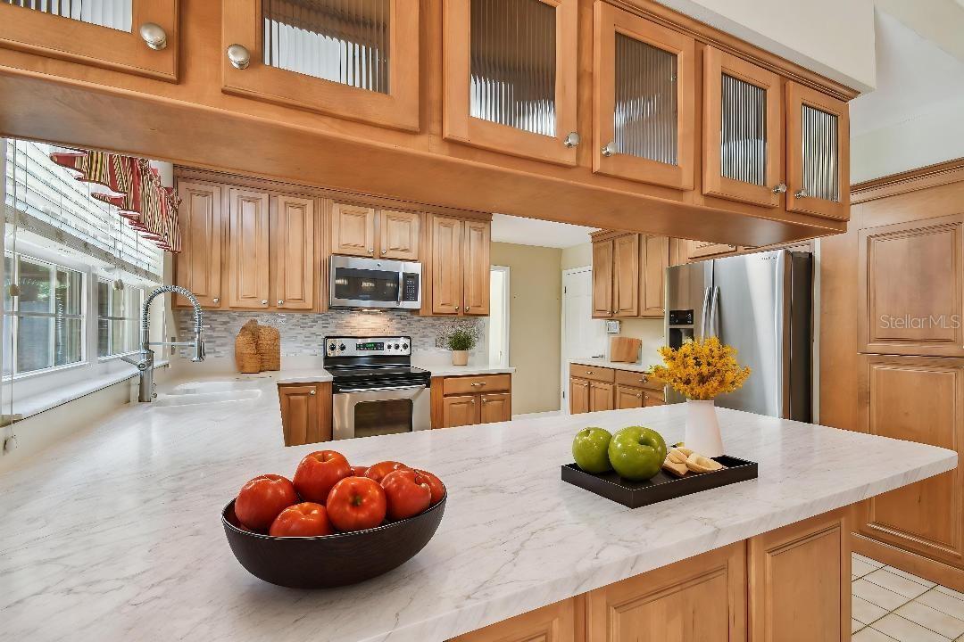 Image 13 of 35 For 3212 Villa Rosa Street