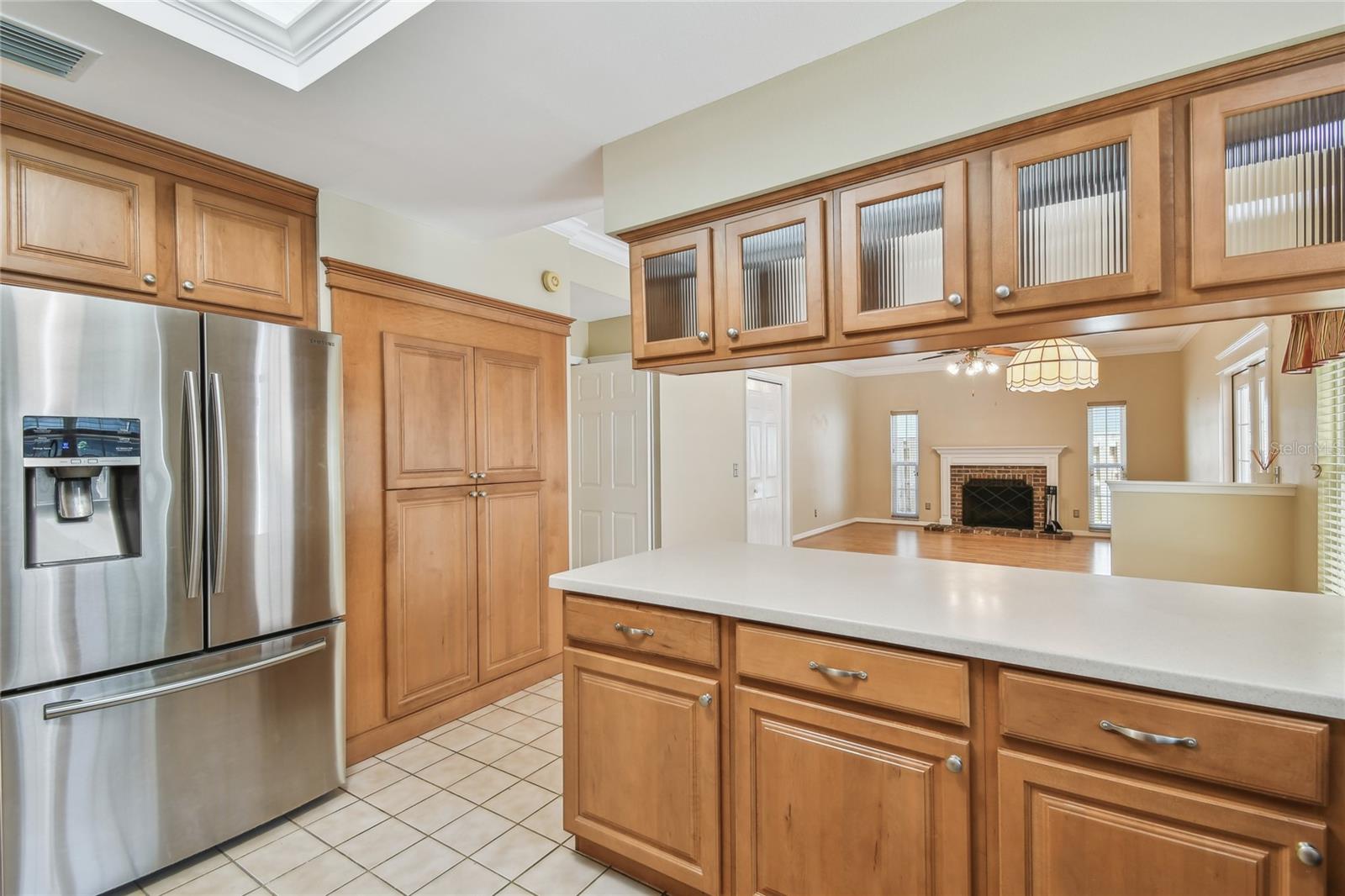 Image 18 of 35 For 3212 Villa Rosa Street