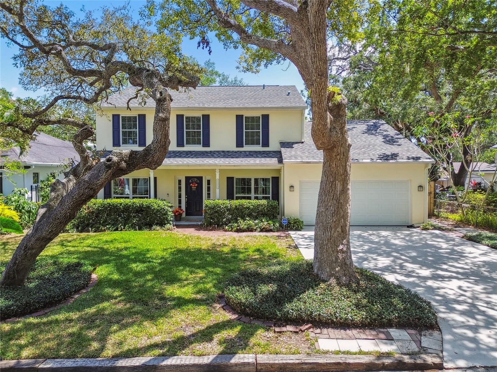 Image 2 of 35 For 3212 Villa Rosa Street