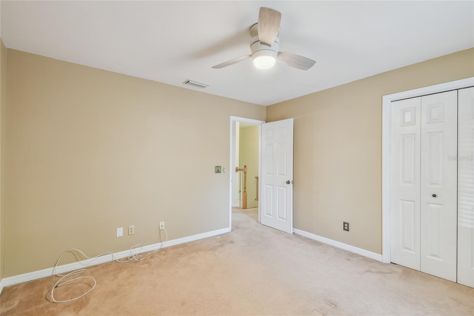 Image 24 of 35 For 3212 Villa Rosa Street