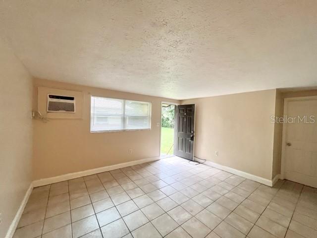 Image 8 of 19 For 9418 Greystone Road