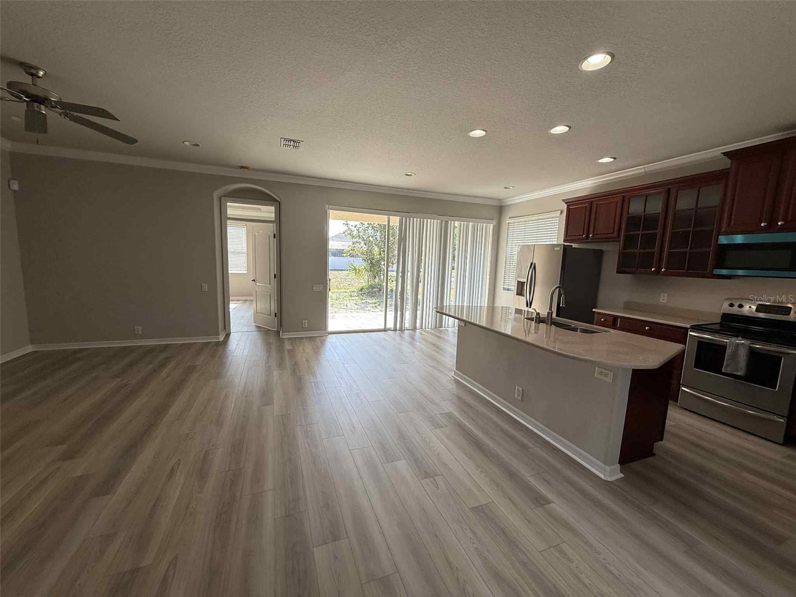 Image 4 of 15 For 14555 Tarves Drive