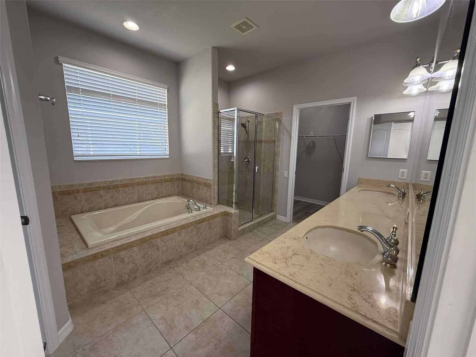 Image 8 of 15 For 14555 Tarves Drive