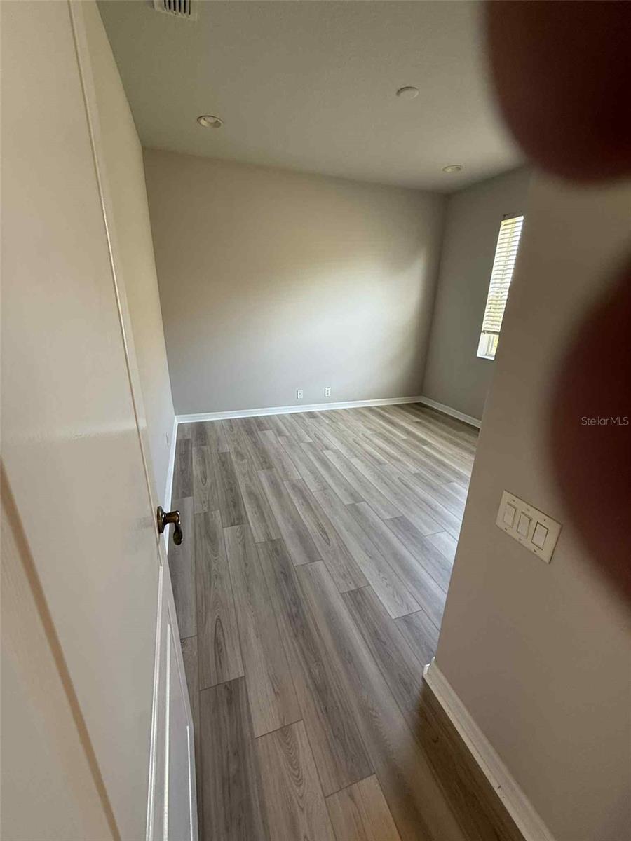 Image 9 of 15 For 14555 Tarves Drive