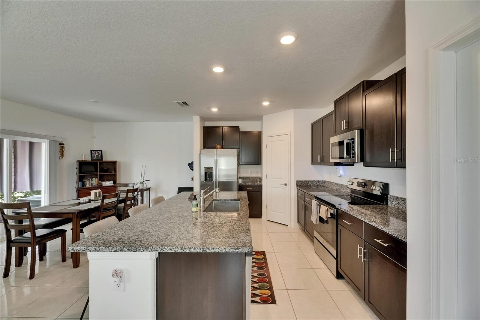Image 12 of 64 For 9907 Spanish Lime Court