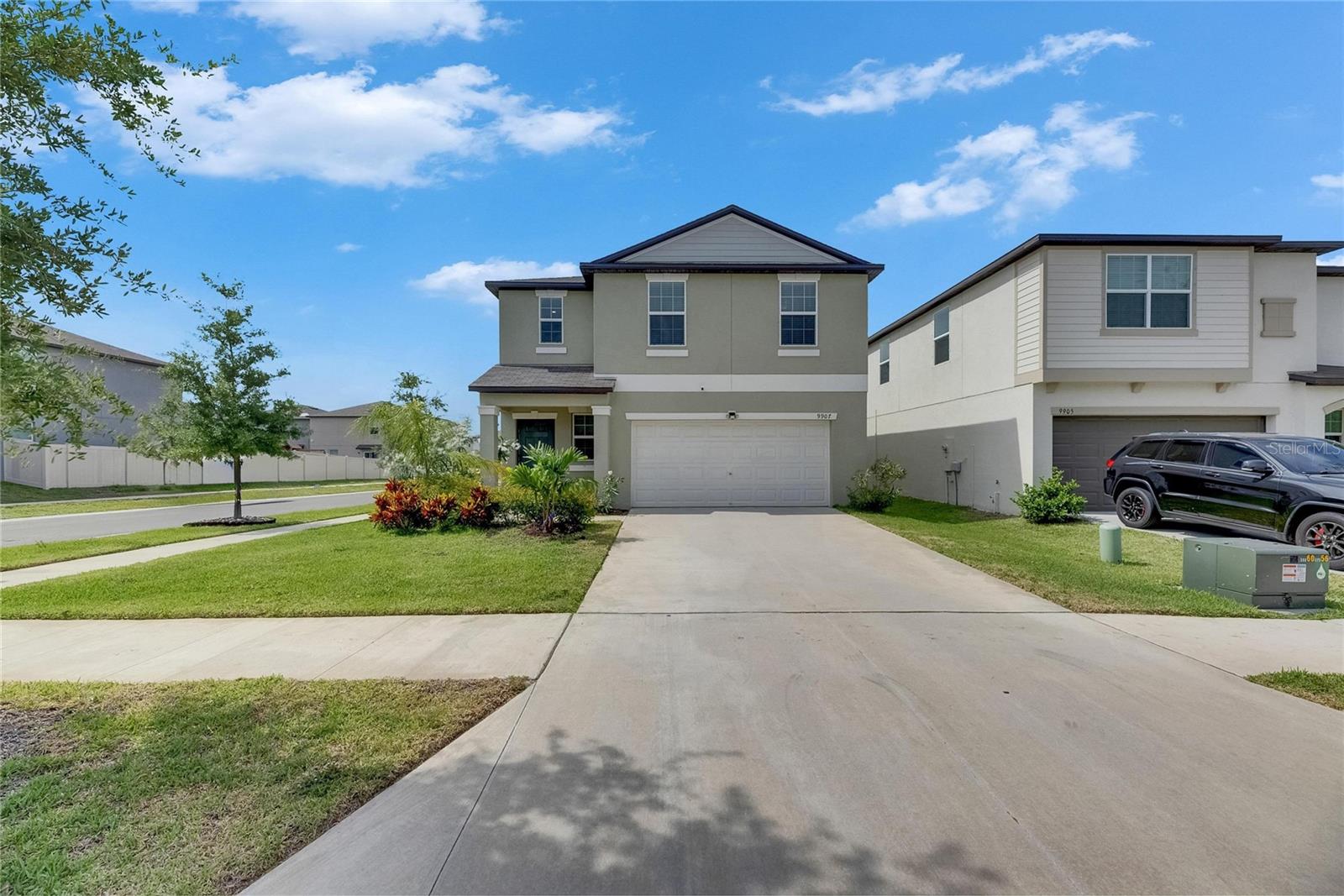 Image 2 of 64 For 9907 Spanish Lime Court