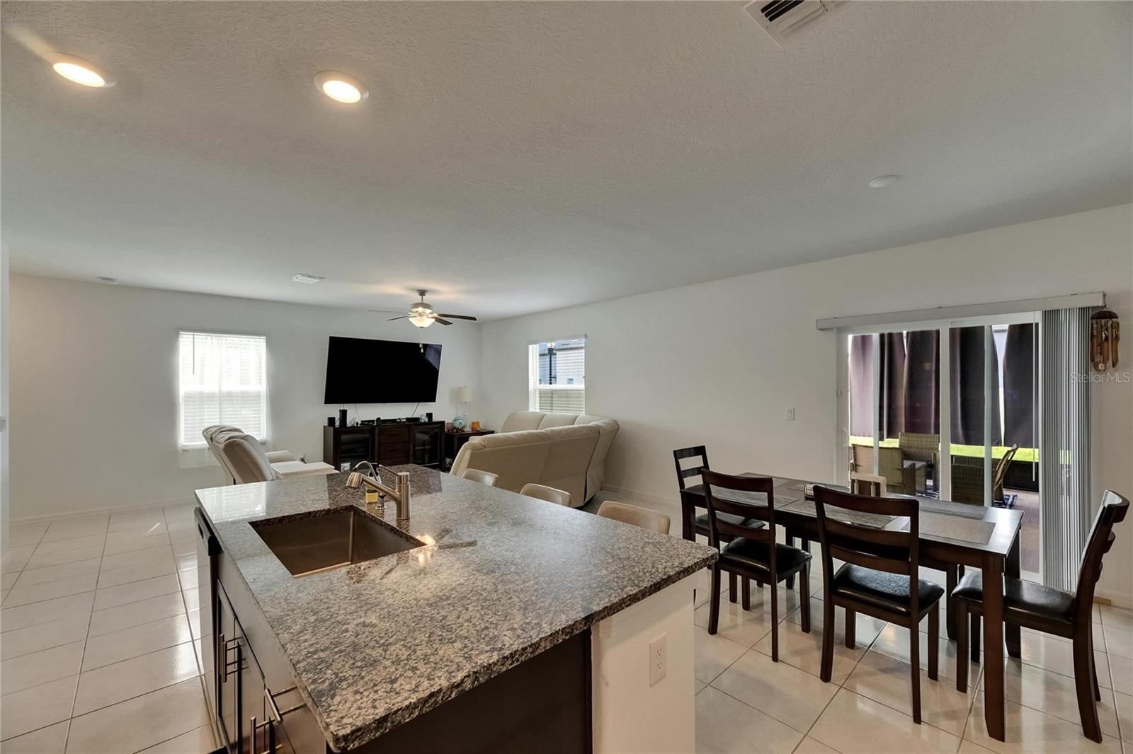Image 21 of 64 For 9907 Spanish Lime Court