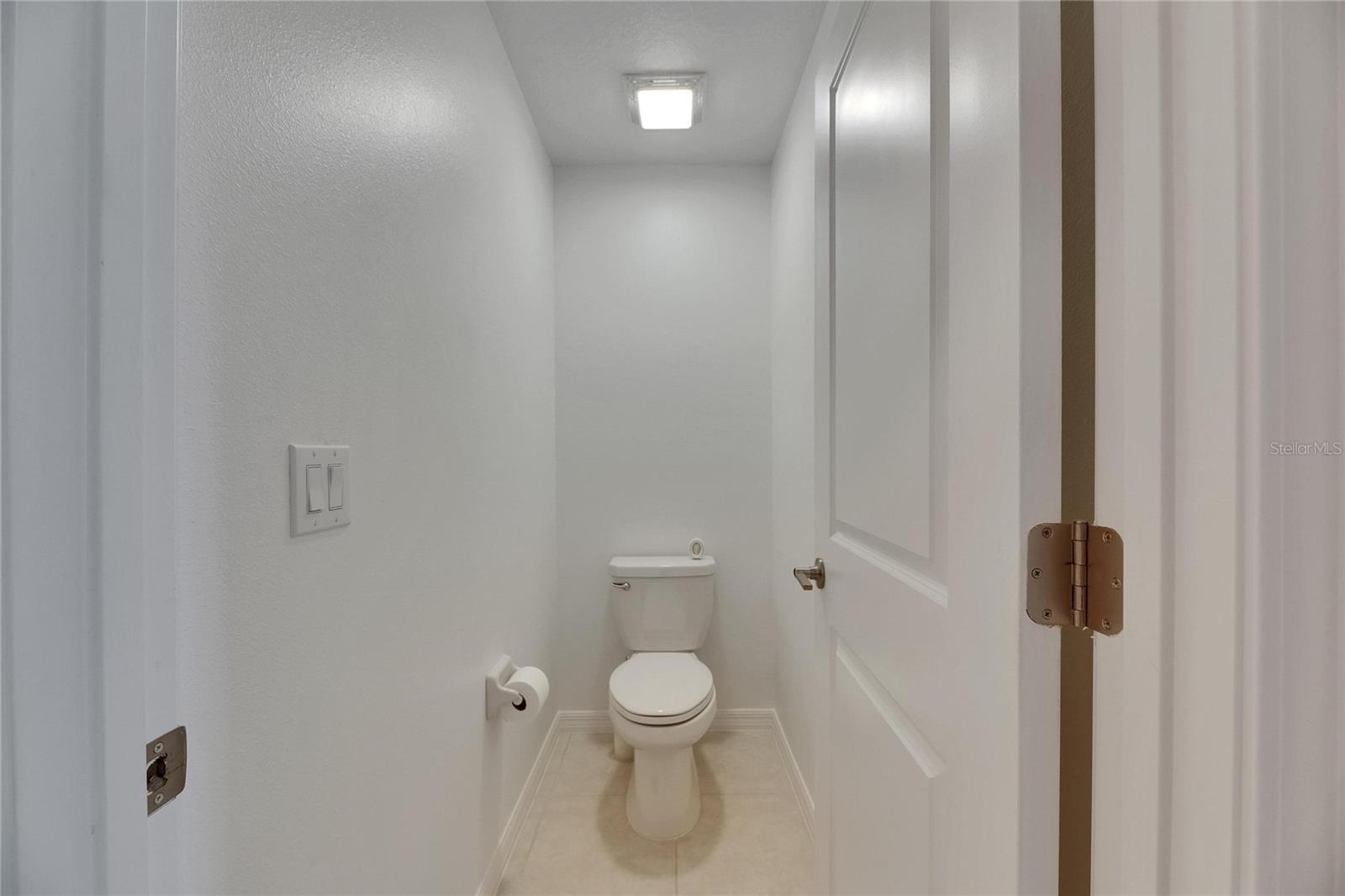 Image 34 of 64 For 9907 Spanish Lime Court