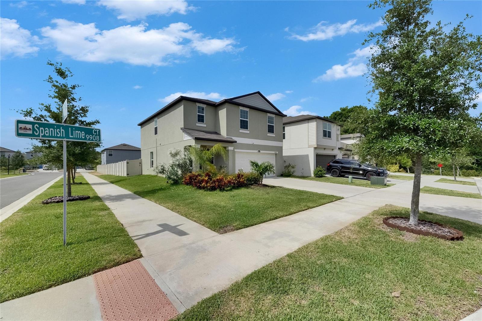 Image 6 of 64 For 9907 Spanish Lime Court